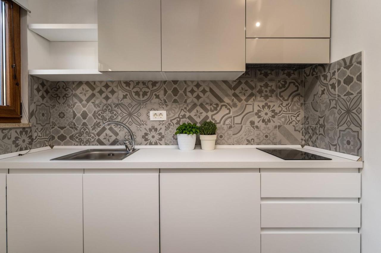 Apartments Alloro By Seeadria Agency Новиград Екстериор снимка