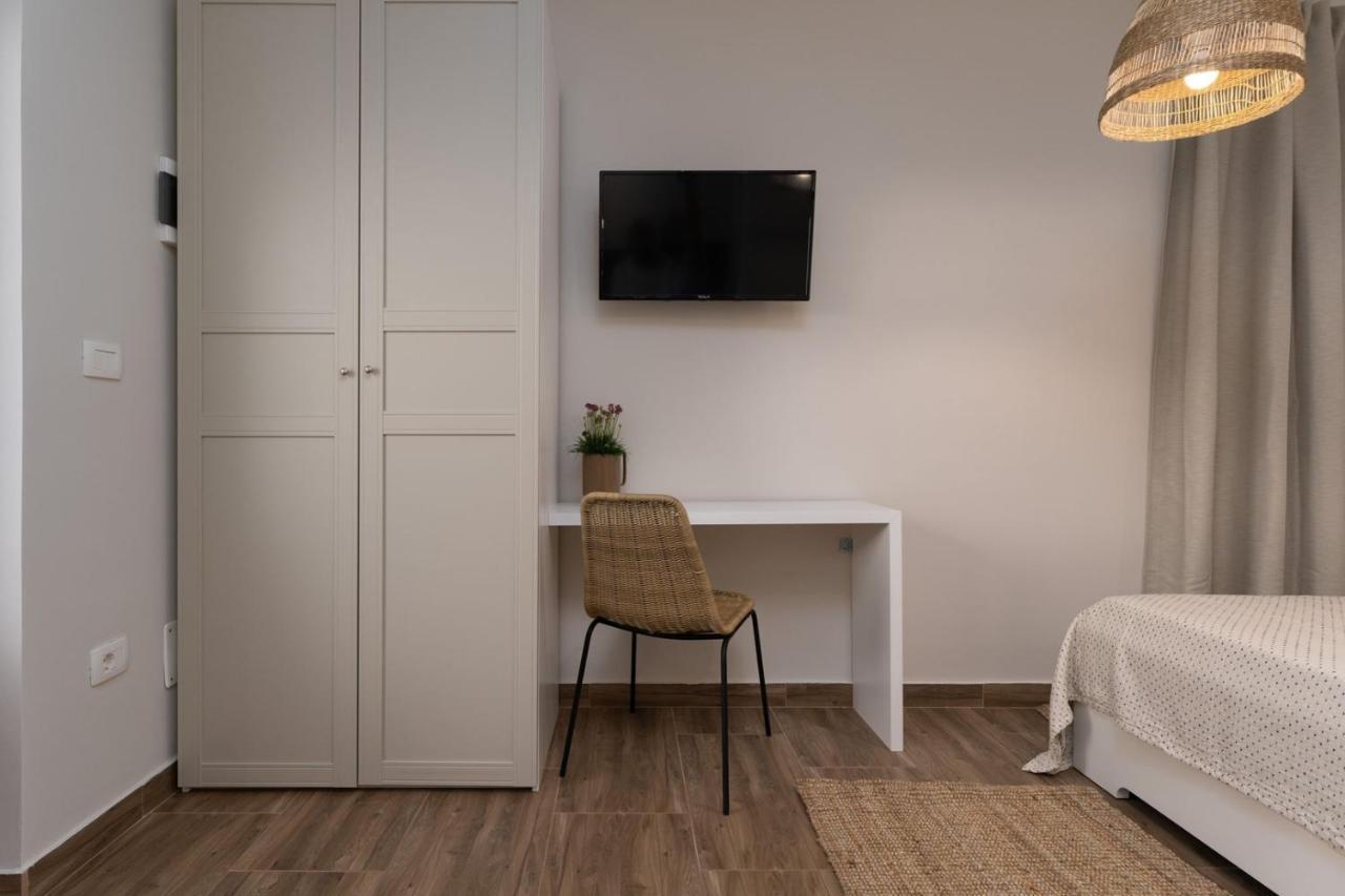 Apartments Alloro By Seeadria Agency Новиград Екстериор снимка